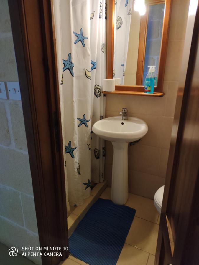 Seafront Two Bedroomed Apartment In Marsalforn Εξωτερικό φωτογραφία