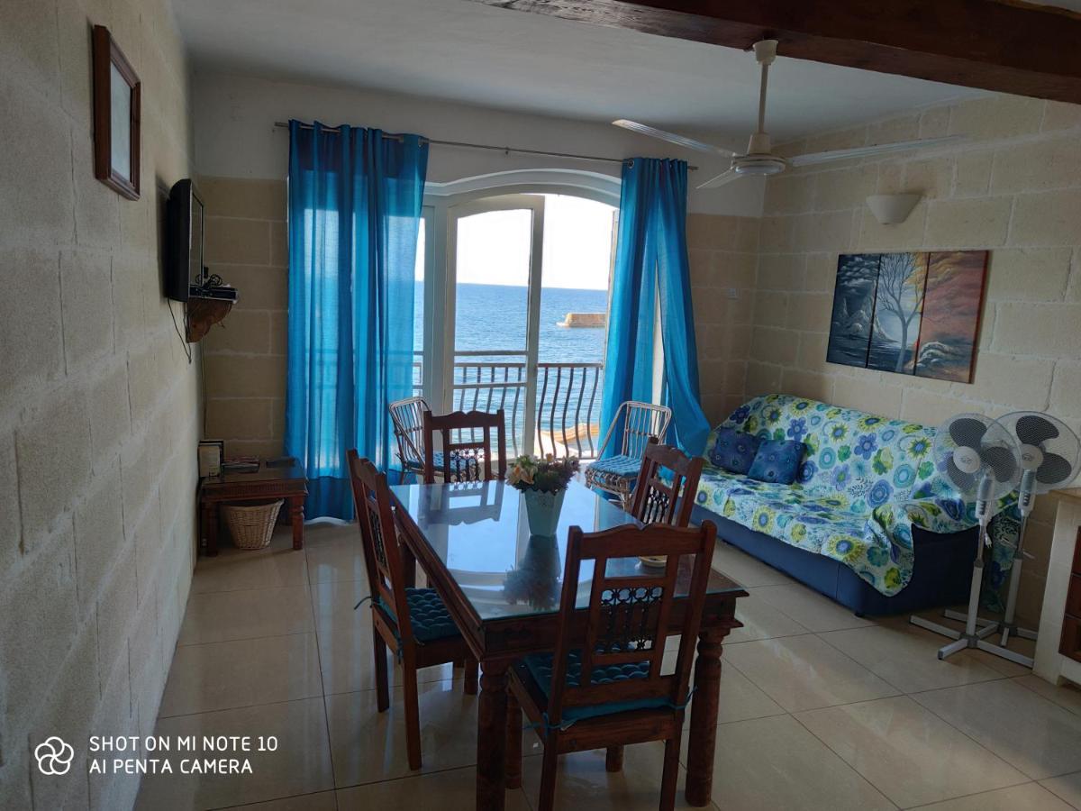Seafront Two Bedroomed Apartment In Marsalforn Εξωτερικό φωτογραφία